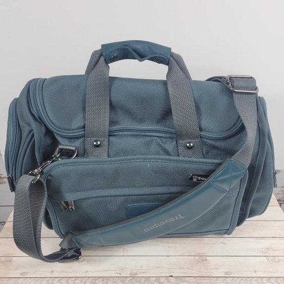 Travelpro Bags Travelpro Platinum Carry On Duffle Soft Side Teal Poshmark